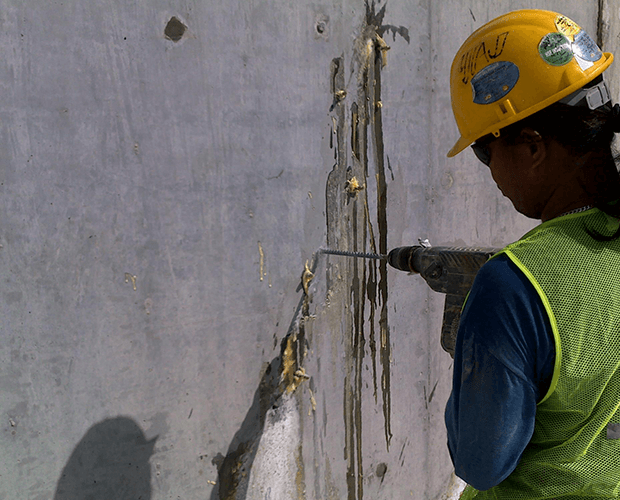 Crack Injection Wet Dry 1